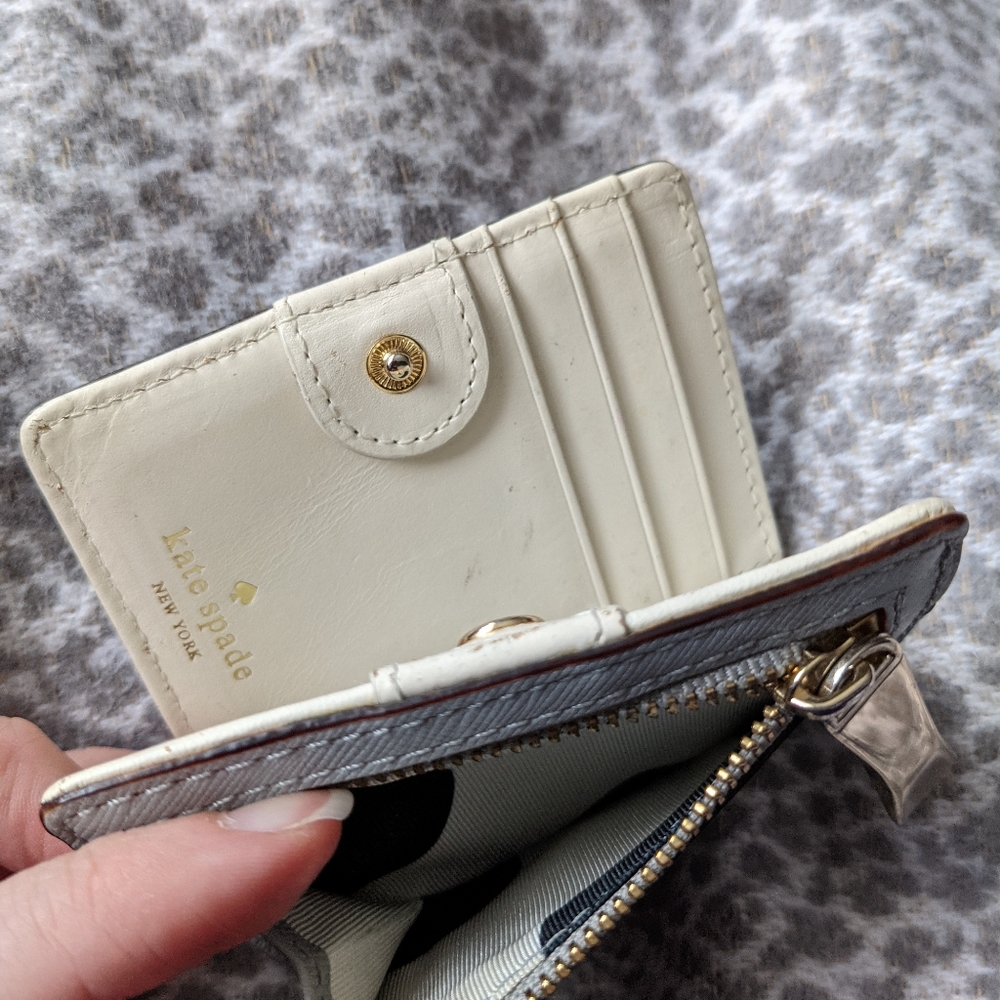 Kate Spade small wallet - Picture 4 of 6